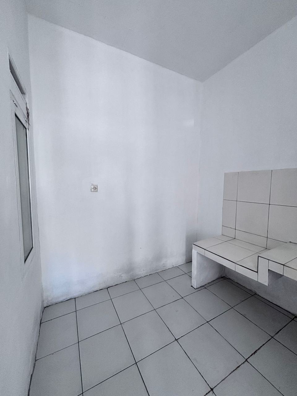 Foto kamar mandi rumah Karang Bahagia