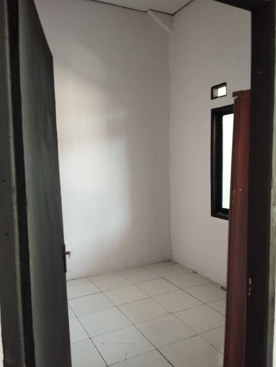 Foto kamar rumah Serang Baru